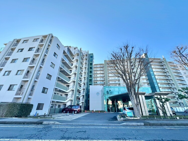 外観 ライフプランニングからローンまで、一貫してご説明させていただきます。お気軽にお問い合わせくださいませ。