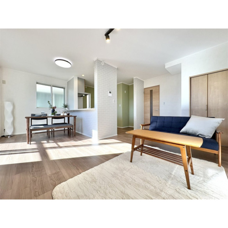 居間 2025年11月撮影