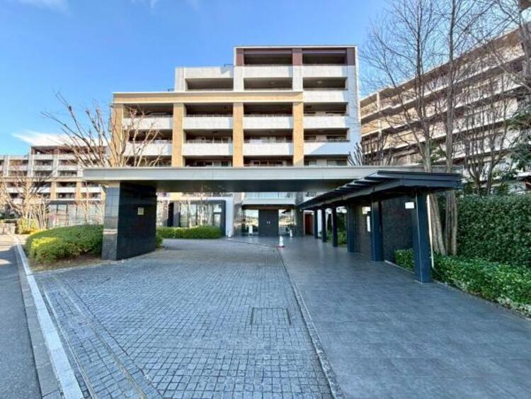 外観 豊かな居住性とクオリティが見事に調和した住空間は住まうことの喜びを感じさせてくれます。