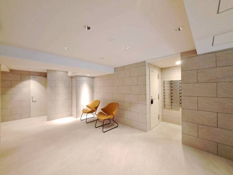 その他 館内は静寂な中が保たれており、管理が行き届いている印象を受けました。