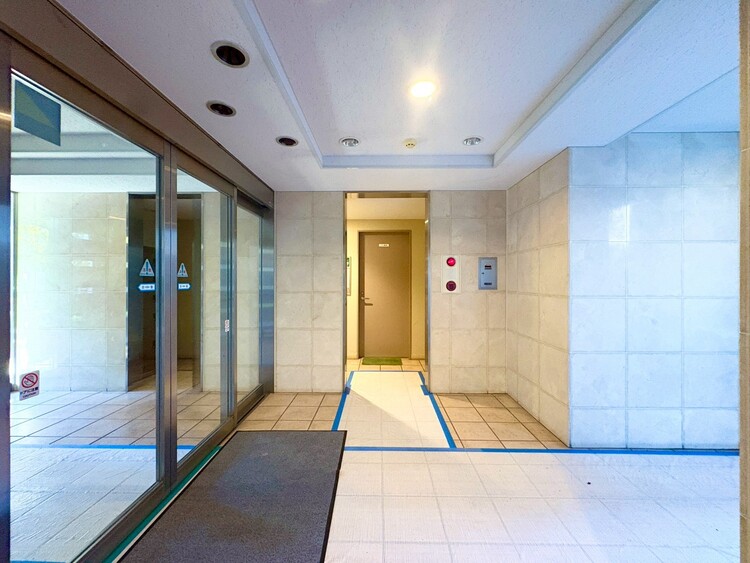 その他 館内は静寂な中が保たれており、管理が行き届いている印象を受けました。