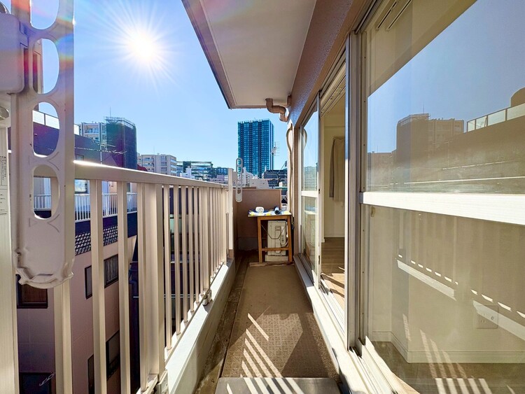 その他 朝の澄んだ空気や、夕方に吹く清々しい風を感じられるバルコニー。