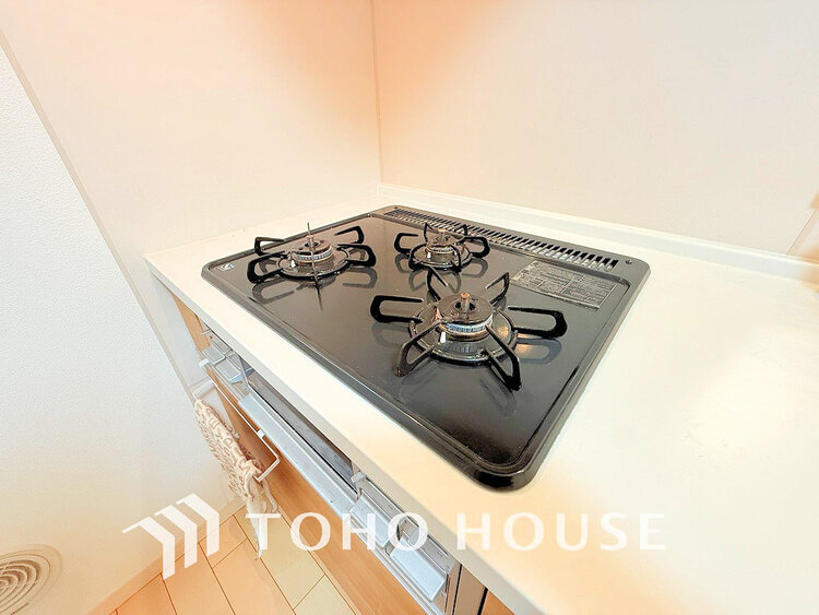 その他 3口ガスコンロでお料理のスピードもUP。効率よくお料理できますね