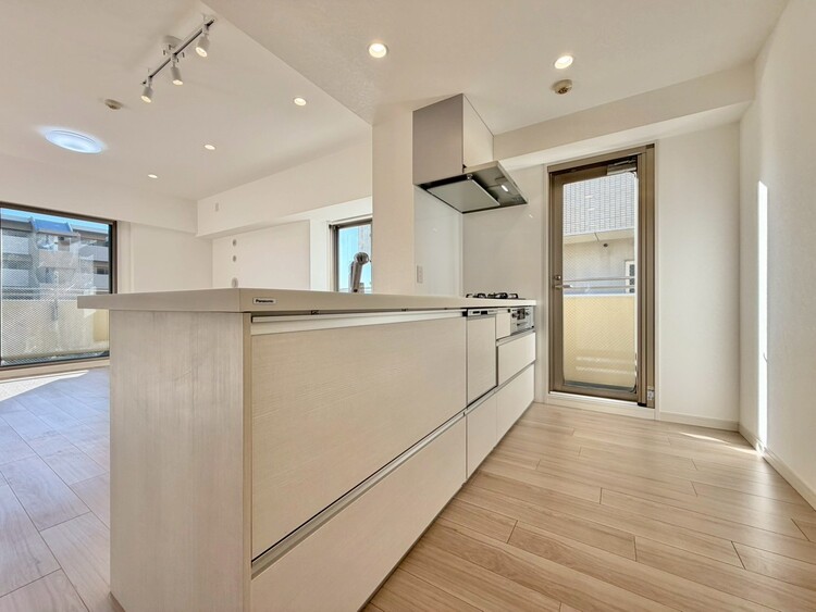 その他 使いやすくスタイリッシュなキッチン空間になっております。