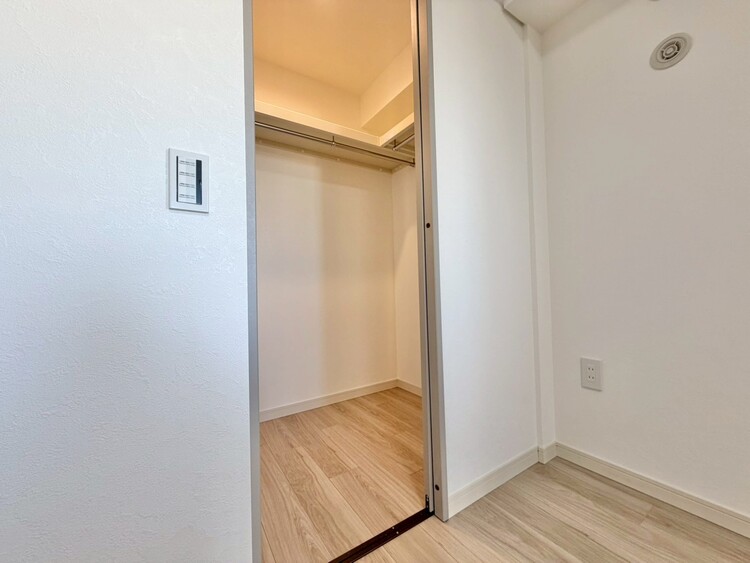 その他 収納スペースが付いていて、お部屋を広く使っていただけます。