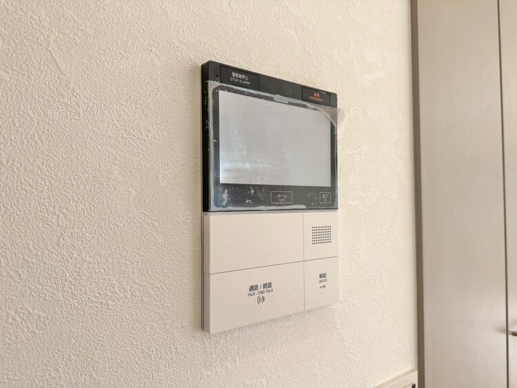 その他 誰が来てもわかる様にモニター付きインターホンを設置。