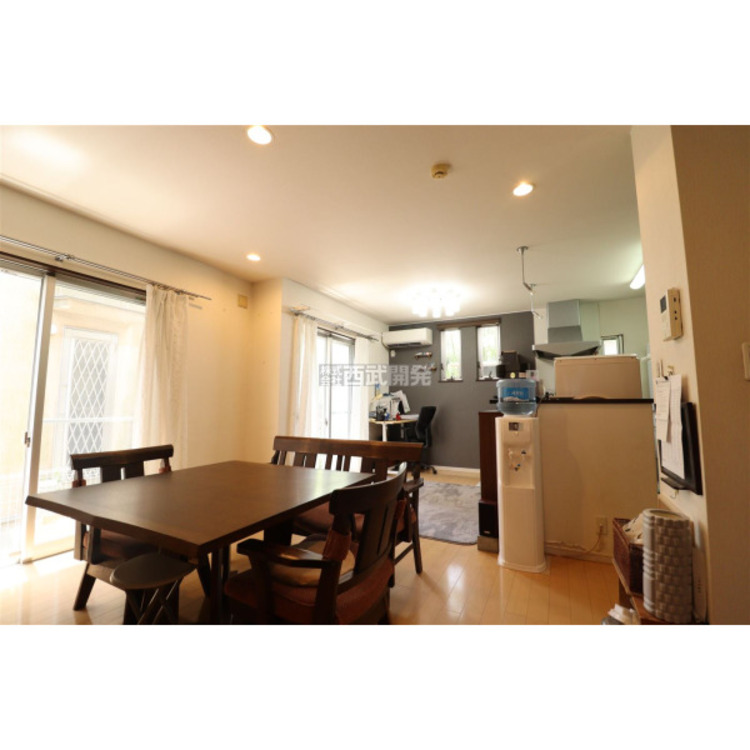 居間 令和7年12月7日撮影