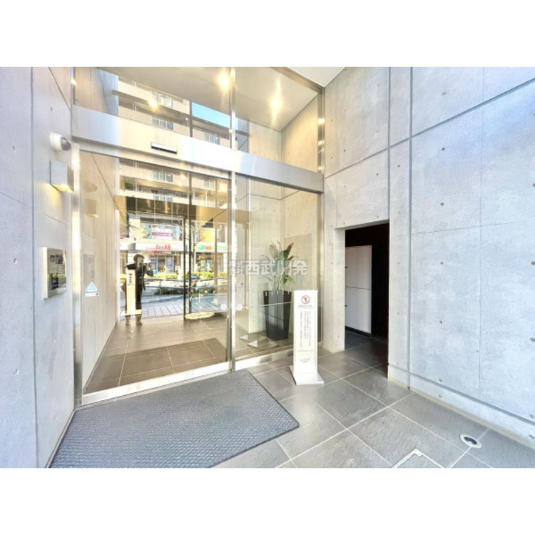 エントランス 2025/12/6撮影