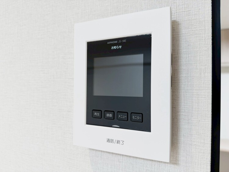 その他 誰が来てもわかる様にモニター付きインターホンを設置。
