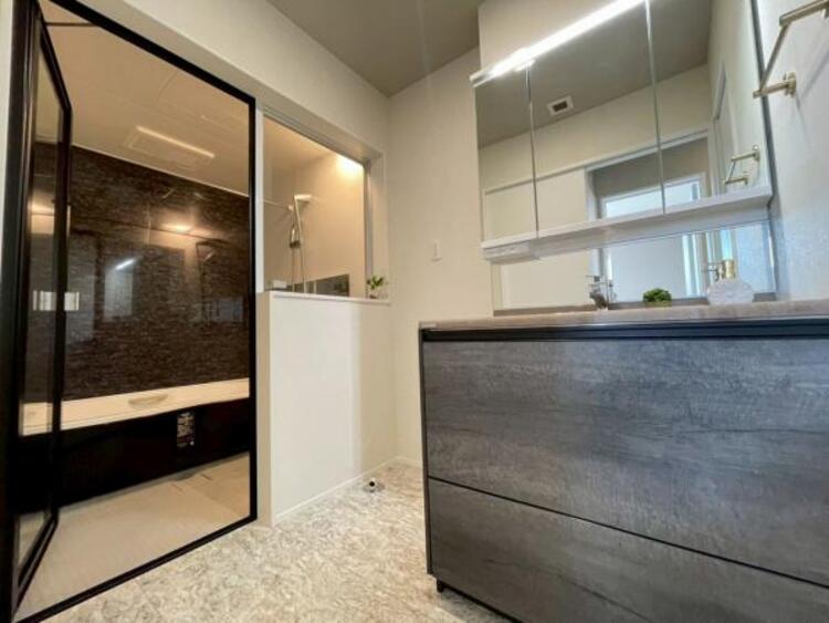 洗面 【2025年12月撮影】