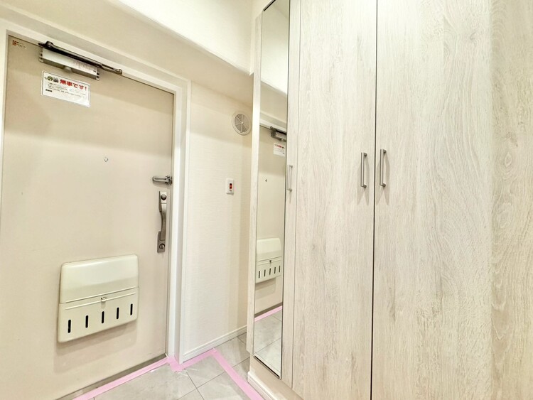 玄関 シューズボックスを完備した玄関です。