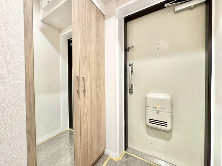 玄関 シューズボックスを完備した玄関です。