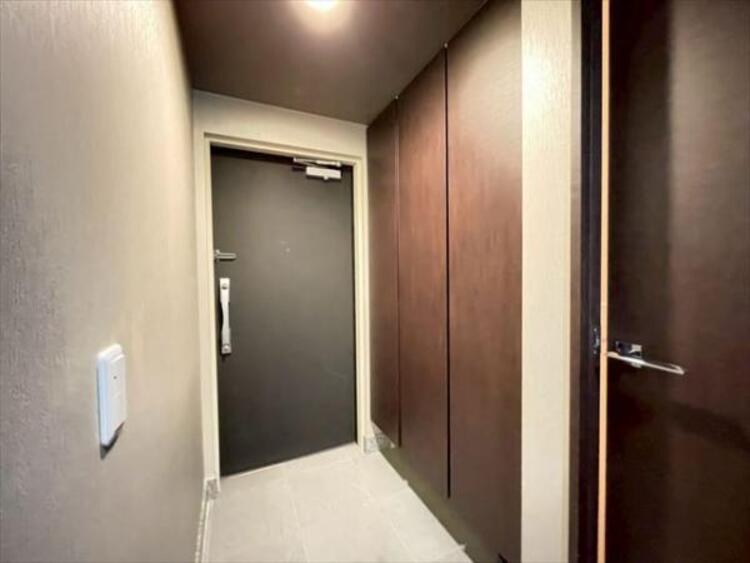 その他 空間を効率的に利用し収納スペースを確保。一日の始まりと終わりを美しく演出します。