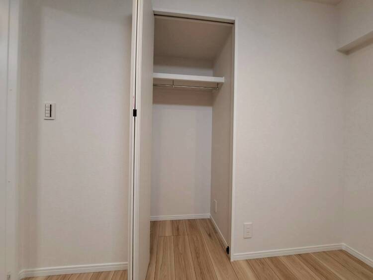 その他 家電やスーツケース、ストック品など何でも片付く嬉しい空間です。