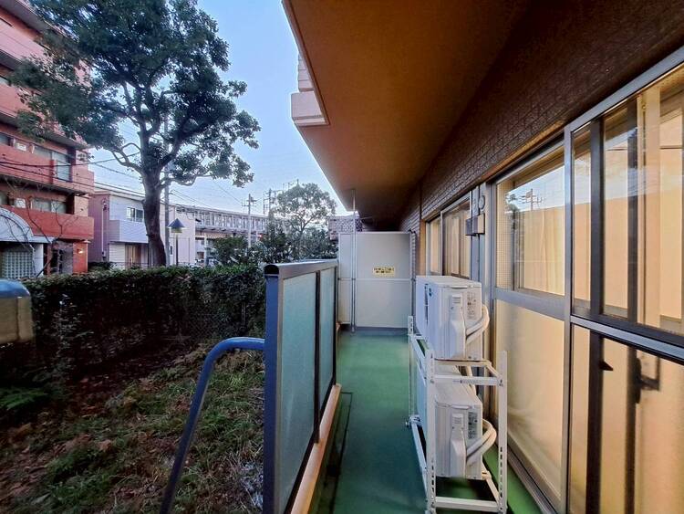 その他 朝の澄んだ空気や、夕方に吹く清々しい風を感じられるバルコニー。