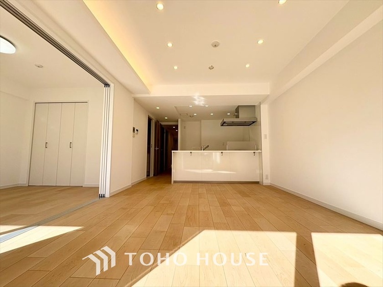 内装 【LIVING】◆家族◆愛する家族を一目で見渡せる。家族が集う空間。永遠に続く幸せな毎日を、ここで。