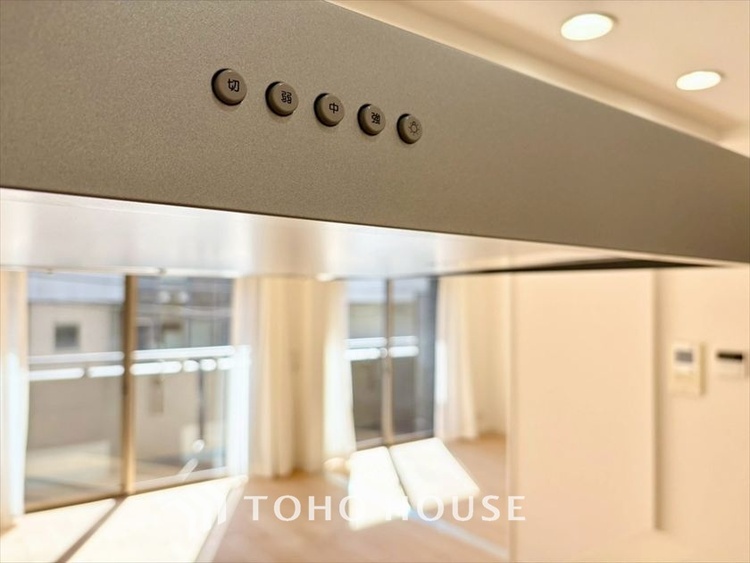 その他 【KITCHEN】◆開放的◆後片付けが楽なシステムキッチン。収納スペースの充実！