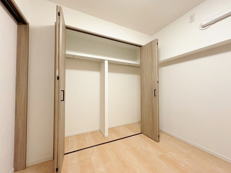収納 居室にはクローゼットがあり、荷物もスッキリ収納して快適にお過ごしいただけます。