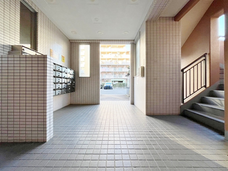 エントランス エントランスは、毎日の行き帰りで使う大事な空間です。