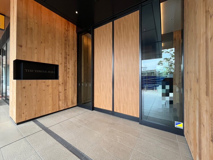 エントランス 外と内をつなぐエントランスは、まさに顔となる場所。