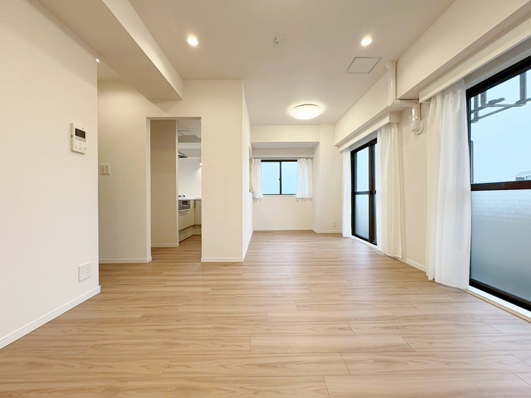 居間 過ごす時間が、たくさんの思い出として紡がれていく場所。