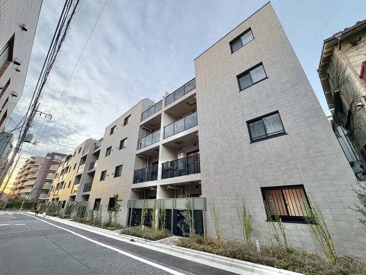 外観 現地に足をお運びいただいた際には、周辺散策などをお勧めいたします。