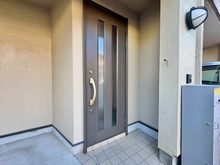 玄関 玄関を開ければ、そこは安らぎのご自宅。