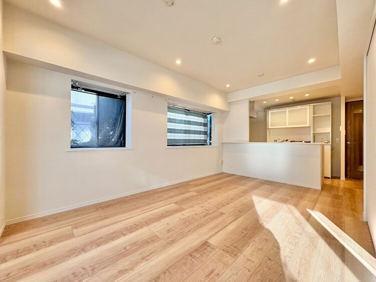 居間 豊かな居住性と、安心感を満たすクオリティが見事に調和した住空間。