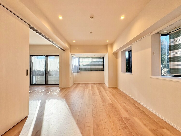 居間 過ごす時間が、たくさんの思い出として紡がれていく場所。