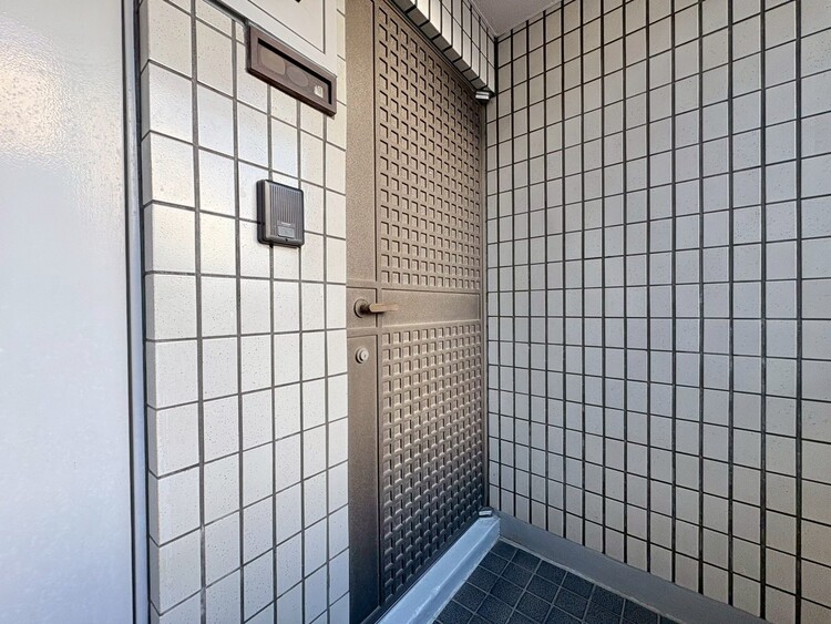 玄関 玄関を開ければ、そこは安らぎのご自宅。