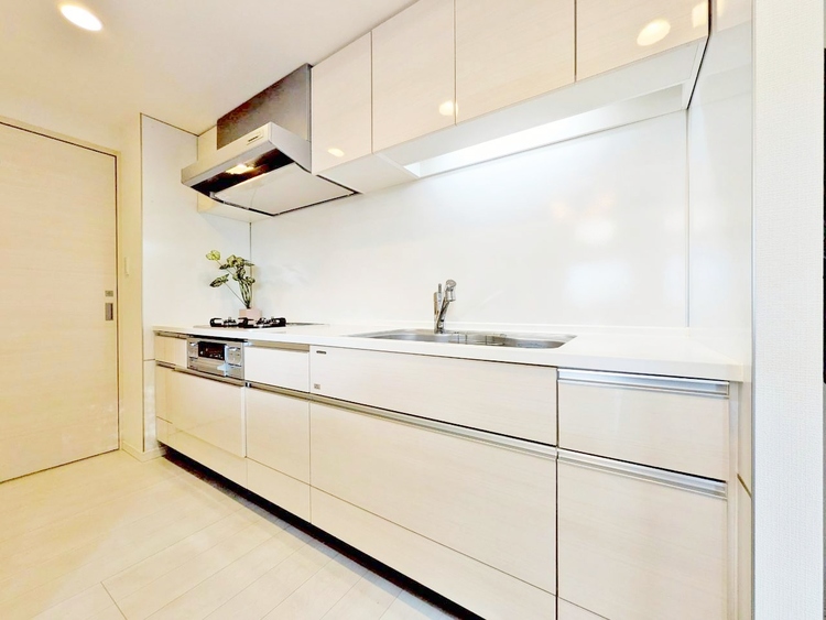 キッチン 洗練されたスタイリッシュなデザイン性と使いやすさを備えた仕様。