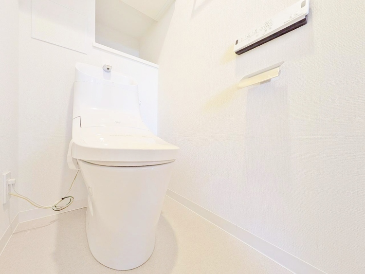 トイレ 暮らしの中のさりげないひとときの快適さにも、こだわりを、持って設備を配しております。