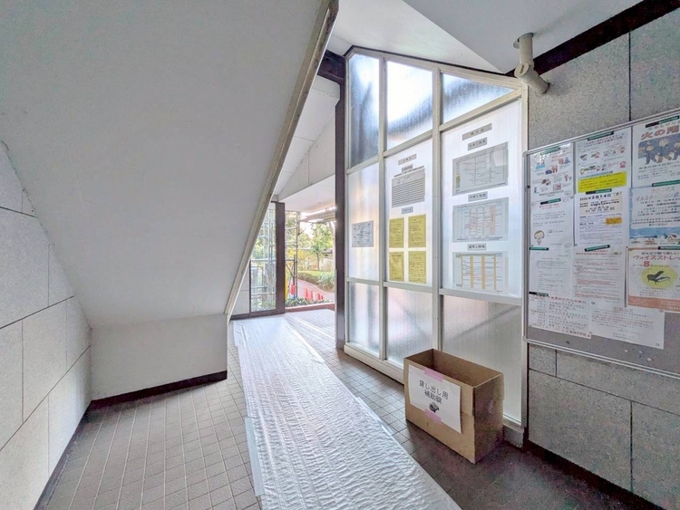 エントランス エントランスは、毎日の行き帰りで使う大事な空間です。