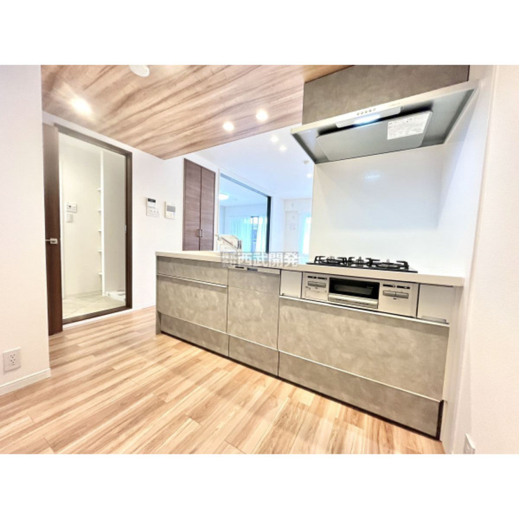 キッチン 令和7年12月5日撮影