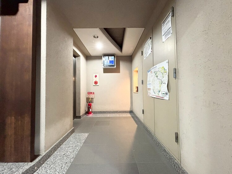 その他 館内は静寂な中が保たれており、管理が行き届いている印象を受けました。