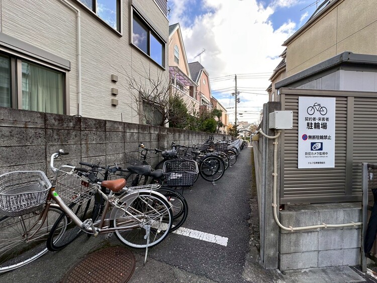 その他 駐輪場も綺麗に整頓されています。※空き状況は都度ご確認下さい。