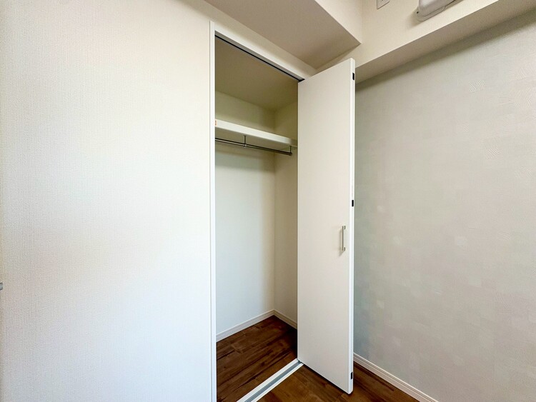 その他 家電やスーツケース、ストック品など何でも片付く嬉しい空間です。