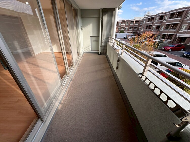 その他 朝の澄んだ空気や、夕方に吹く清々しい風を感じられるバルコニー。