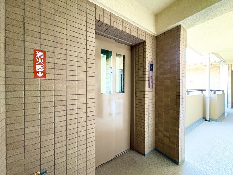その他 エレベーター完備のため荷物が多くなっても安心。