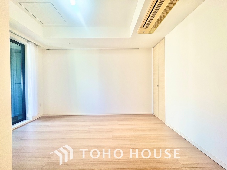 内装 【Entrance of your life】明るい玄関が家族を迎え入れる。今日はどんな一日が待っているんだろう。皆どんな一日を終えて帰ってくるんだろう。