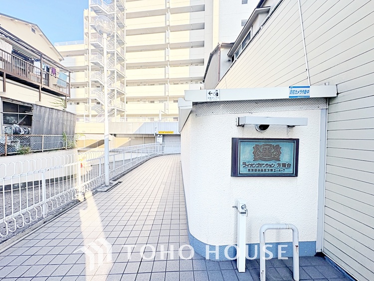 その他 ◆愛育◆キッチンは家族の絆を育む大切な空間。シンプルで使い易いSystemKitchenで愉しく作る料理は愛情のある美味しいご馳走に。家族で使える広々としたダイニングキッチンです。