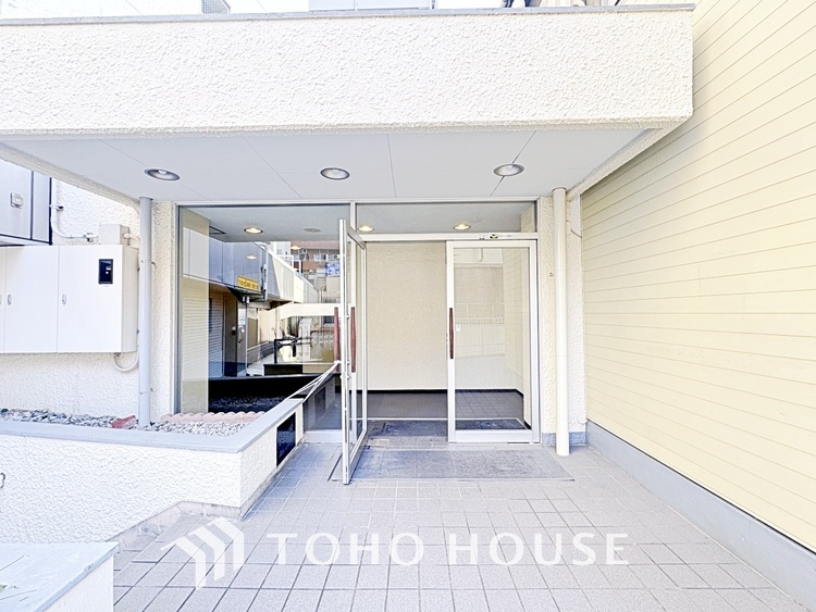 その他 使いやすく、明るい洋室に仕上がります。子供部屋や趣味のお部屋にご利用できます。ご自身で家具などを配置し、素敵な空間を創り上げられます。