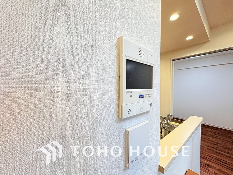 その他 モニター付インターホンで、安心のセキュリティシステム