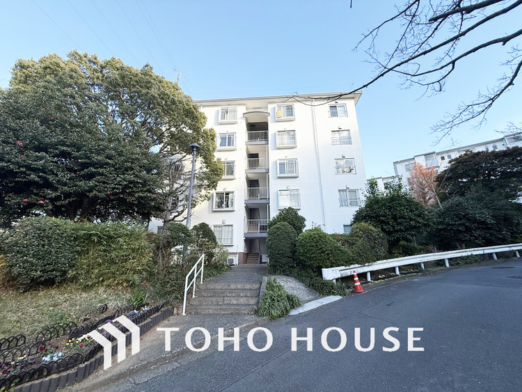 外観 〜全居室6帖以上のゆとりある間取り〜南向きのため陽当り良好〜リフォーム済み3LDK〜