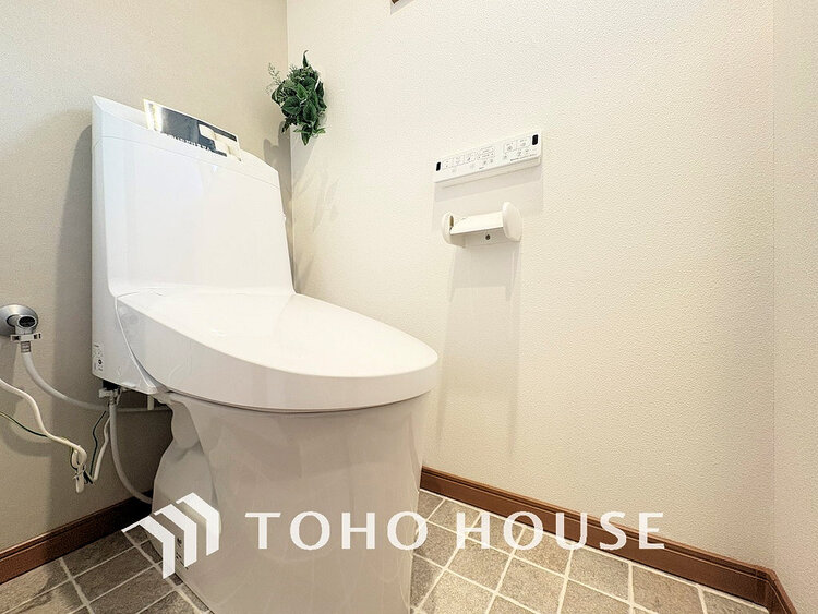 トイレ トイレには快適な温水洗浄便座付