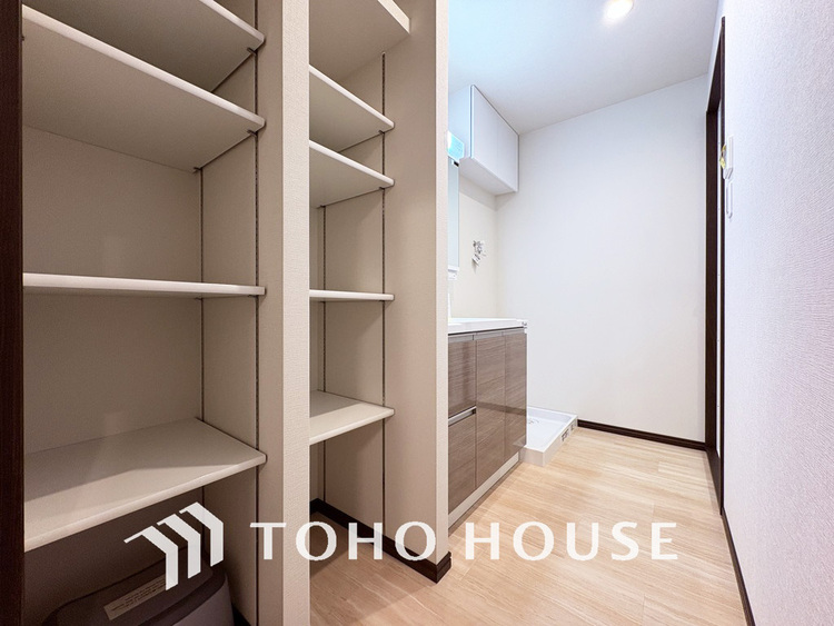 洗面 清潔感のある洗面室