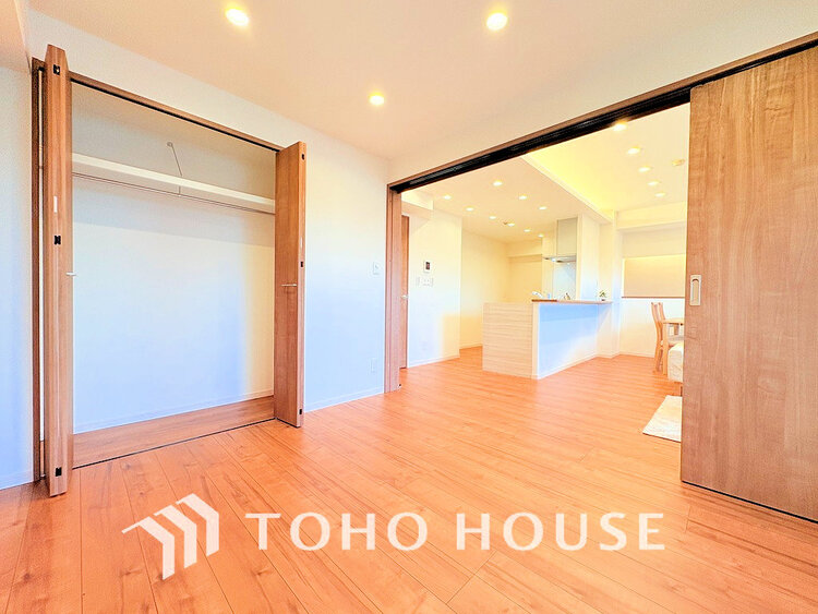 収納 居室　収納