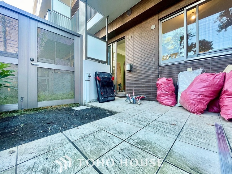 その他 【改装中】太陽に愛された邸は、陽当り・通風に優れた魅力的で快適さを追求した邸宅でした。ここに住むからこそ意味がある。そんな特別感に浸りながら、毎日をお過ごしして欲しいです。