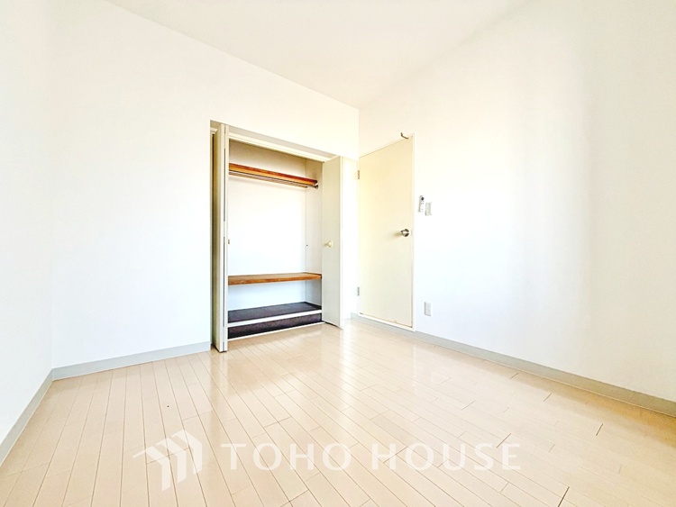 内装 【Private room】家族個々の安らぎの空間。プライベートなBedRoomは暮らす方の感性で造り上げたいもの。