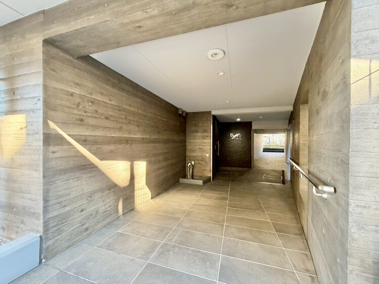 その他 上質感漂う玄関アプローチです。